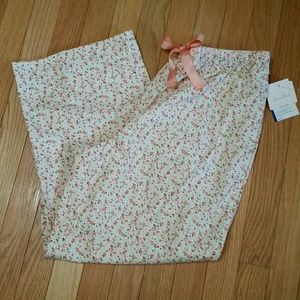 NWT Medium Sleepwear Pants